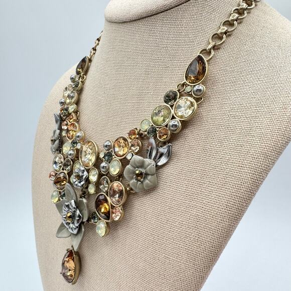 Simply Vera Vera Wang Jeweled Rhinestone Fall Color Floral Bib Necklace Signed - Picture 4 of 16